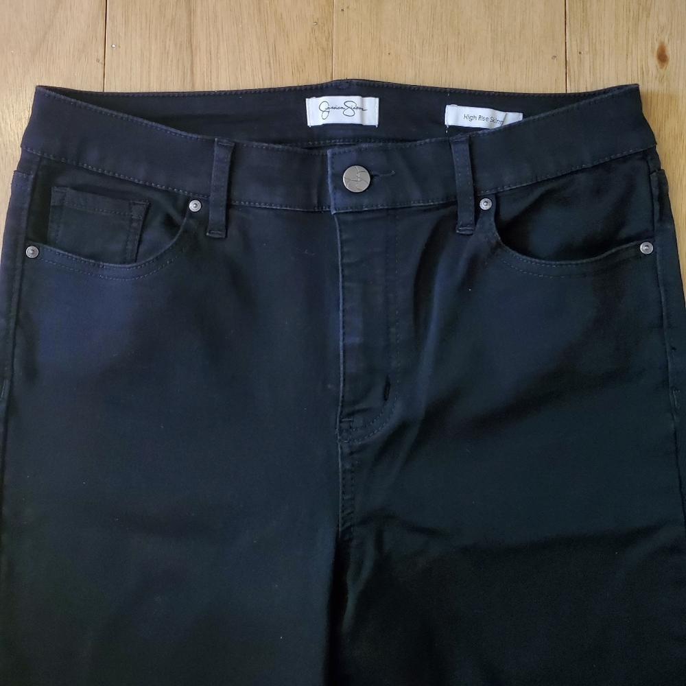 Jessica Simpson Jeans - Picture 4 of 6